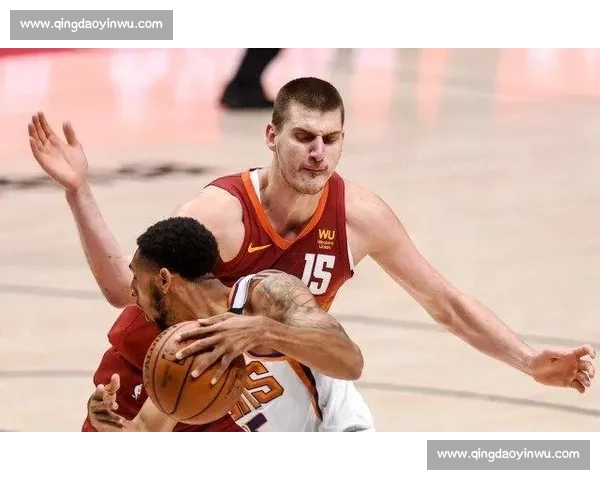 首战两极分化！探花 34+7 破纪录，弗拉格 13 中 4 遭碾压