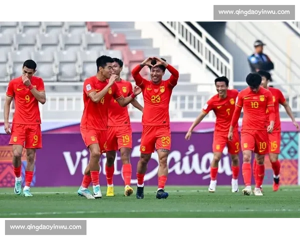 国足2014对阵泰国全解析:胜负背后的战术与球员表现盘点